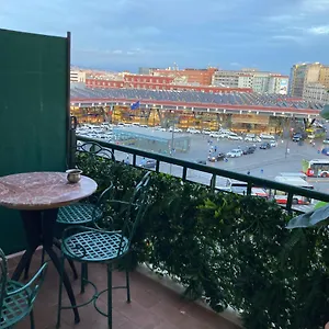 Bed & Breakfast International Garibaldi, Neapel